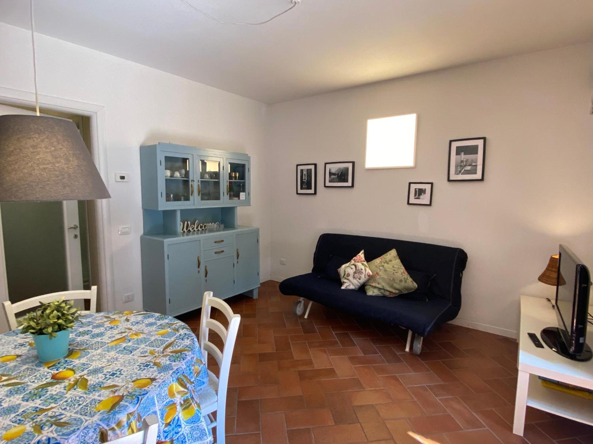 Holiday House Alla Torre Mandello del Lario Bagian luar foto
