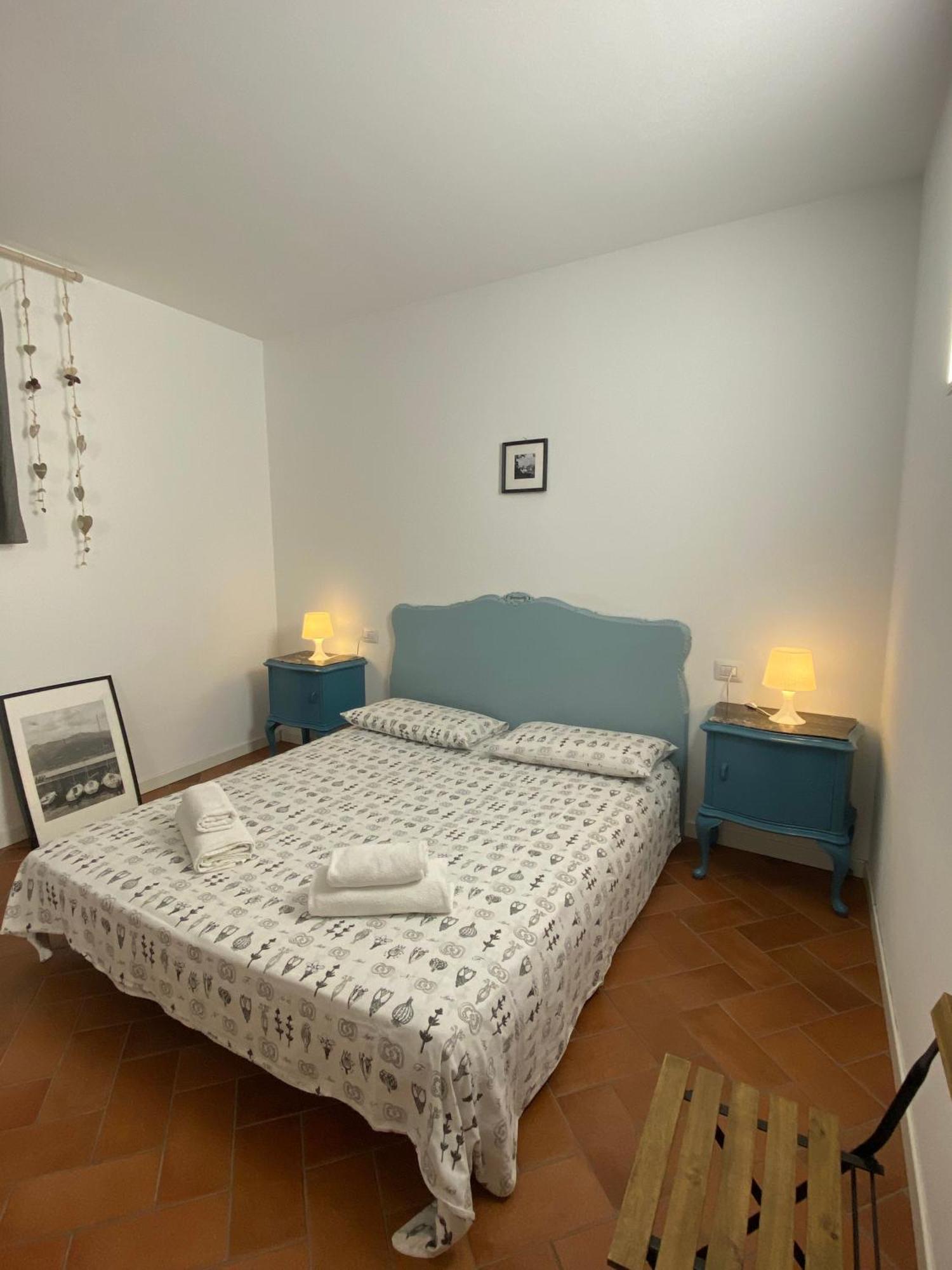 Holiday House Alla Torre Mandello del Lario Bagian luar foto