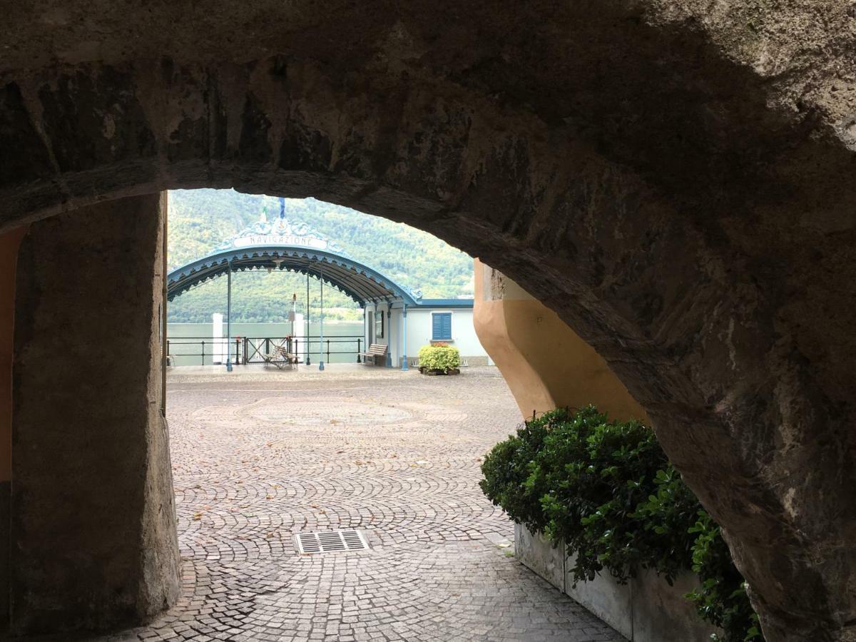 Holiday House Alla Torre Mandello del Lario Bagian luar foto