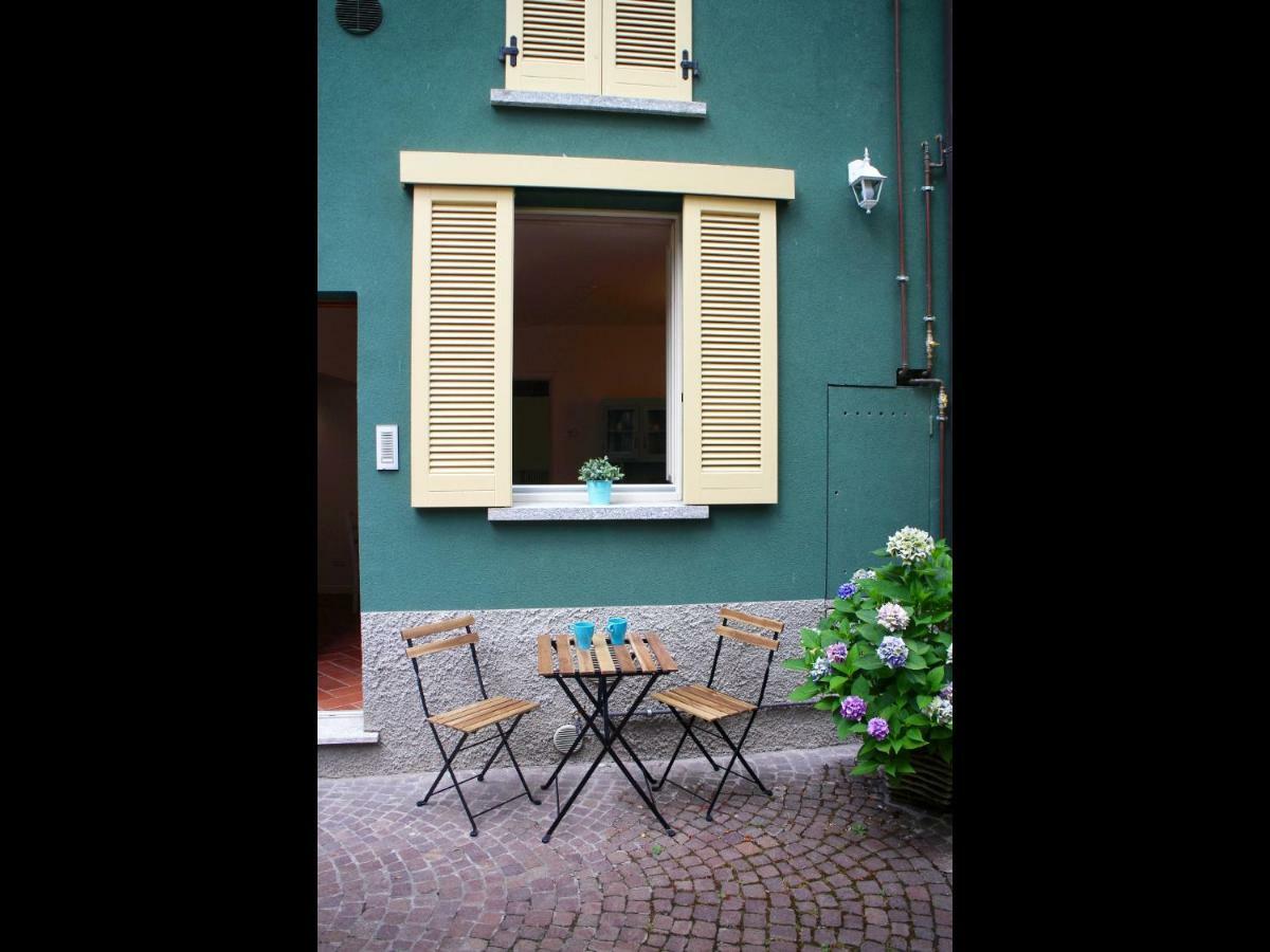 Holiday House Alla Torre Mandello del Lario Bagian luar foto